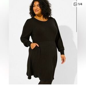 TORRID Skater Mini Super Soft Puff Sleeve Skater Dress 0x NWT.